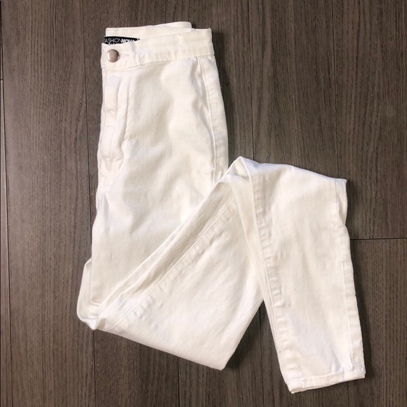 Fashion Nova High Waist Jeans:  Size 1 - Picture 2 of 3